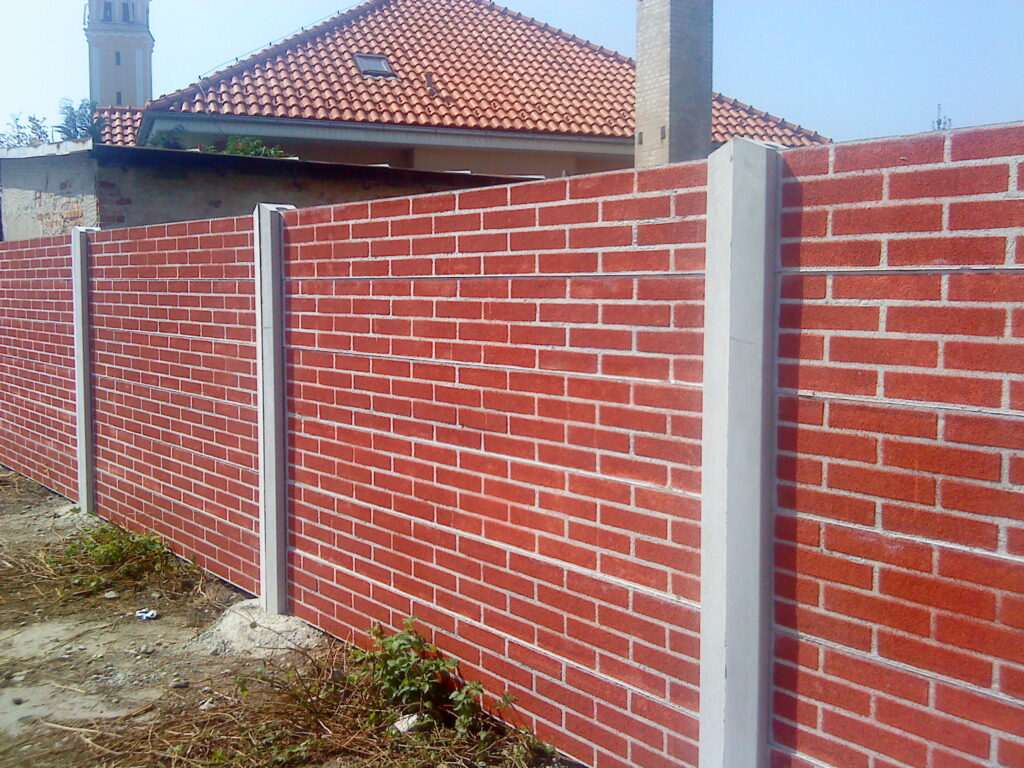 Betónové ploty, pletivá, zvárané siete - fotka 4