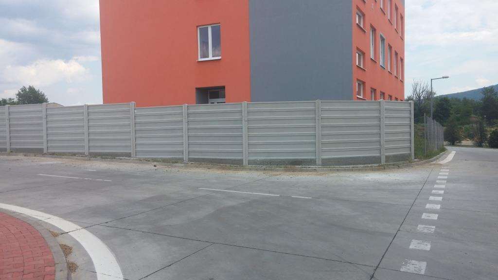 Betónové ploty, pletivá, zvárané siete