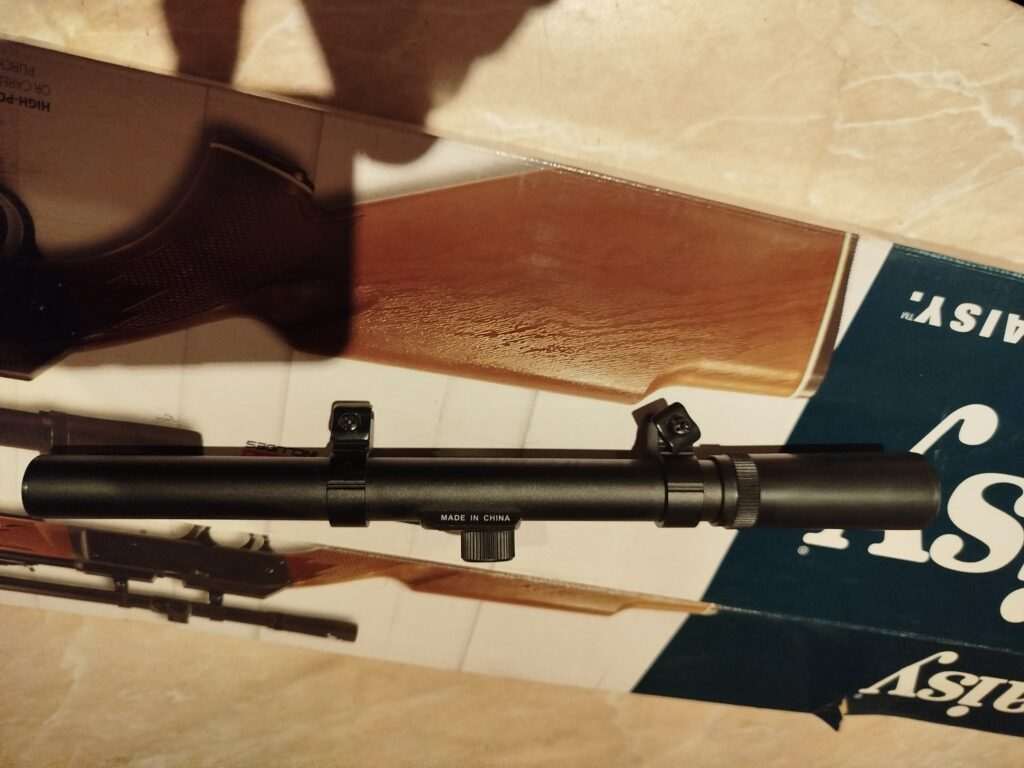 Predám vzduchovku Daisy 880S 4,5mm Sila 10-15 Joule - fotka 2