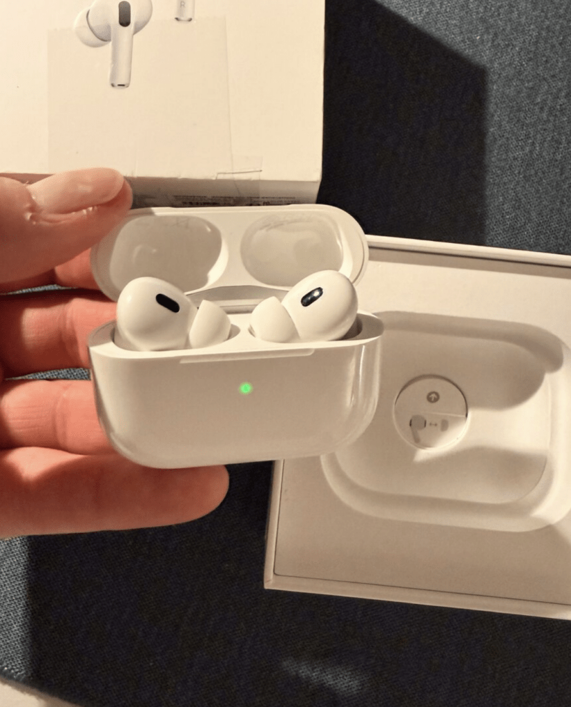 Apple AirPods Pro 2 USB-C (2023) – dobrý stav