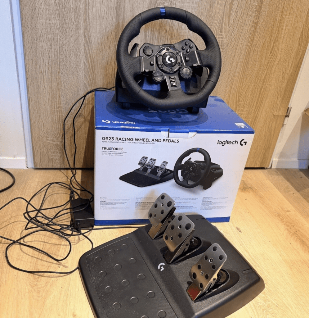 Logitech G923 – herný volant v dobrom stave