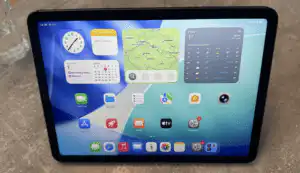 Apple iPad Air M1 256 GB Cellular – minimálne používaný