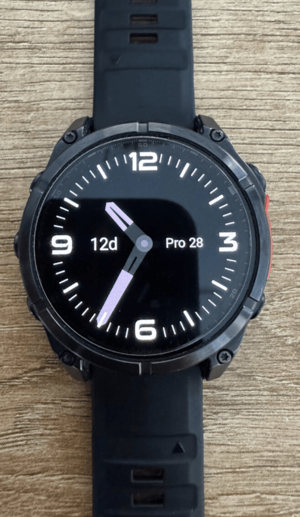 Predám Garmin Fénix 8 AMOLED 47 mm – top stav