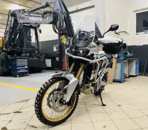 Predám Honda CRF 1000 Africa Twin Adventure Sports – manuál, top stav