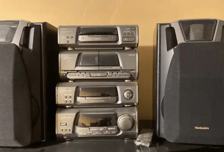 Predám Hi-Fi systém Technics – málo používaný, pekný stav
