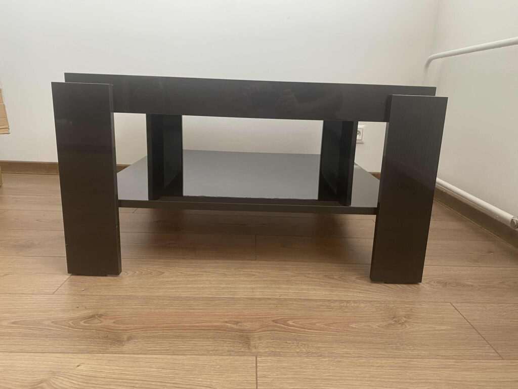 Konferenčný stolík