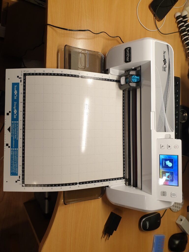 Ploter Brother ScanNCut CM300 na predaj – bazár za 250 € | Žilina - fotka 3