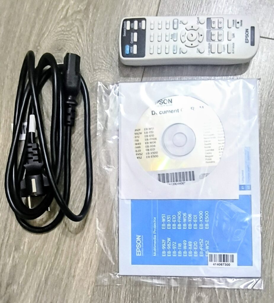 EPSON EB-992F Full HD projektor