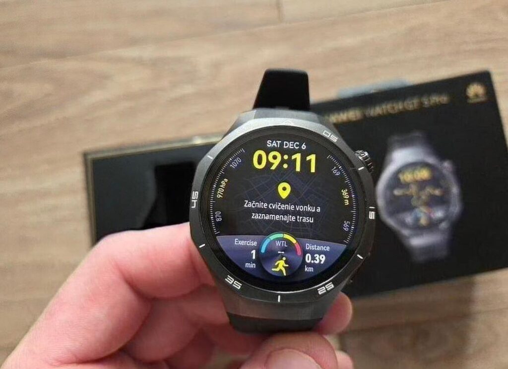 predám Huawei Watch GT 5 Pro 46mm, zaruka , TOP stav
