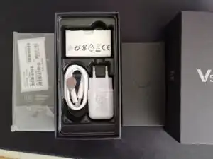 iPhone 13 256GB VÝBORNÝ STAV