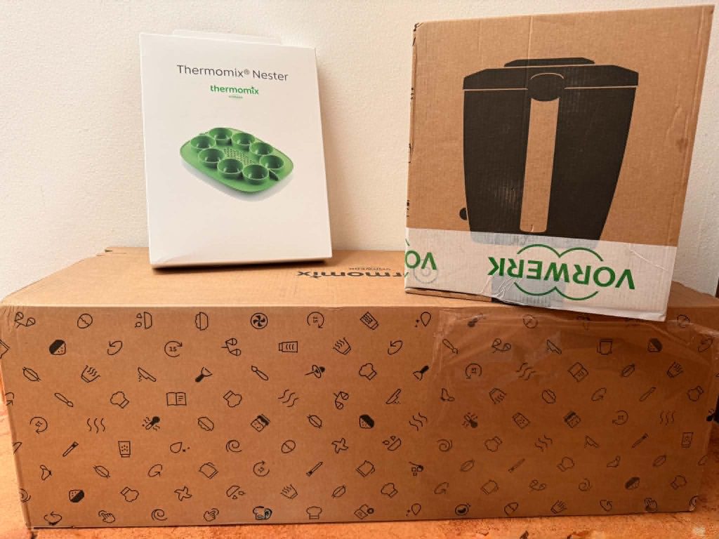 Thermomix TM7 + 2.nádoba +připojení Cookidoo + dárek