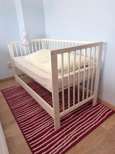 Predam detskú postieľku