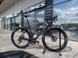 Predam cestny bike Colnago V3Rs 54s (56) na vysku 180cm+