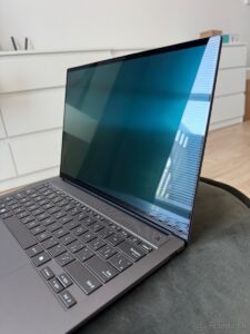 ASUS Zenbook S14 OLED UX5406SA